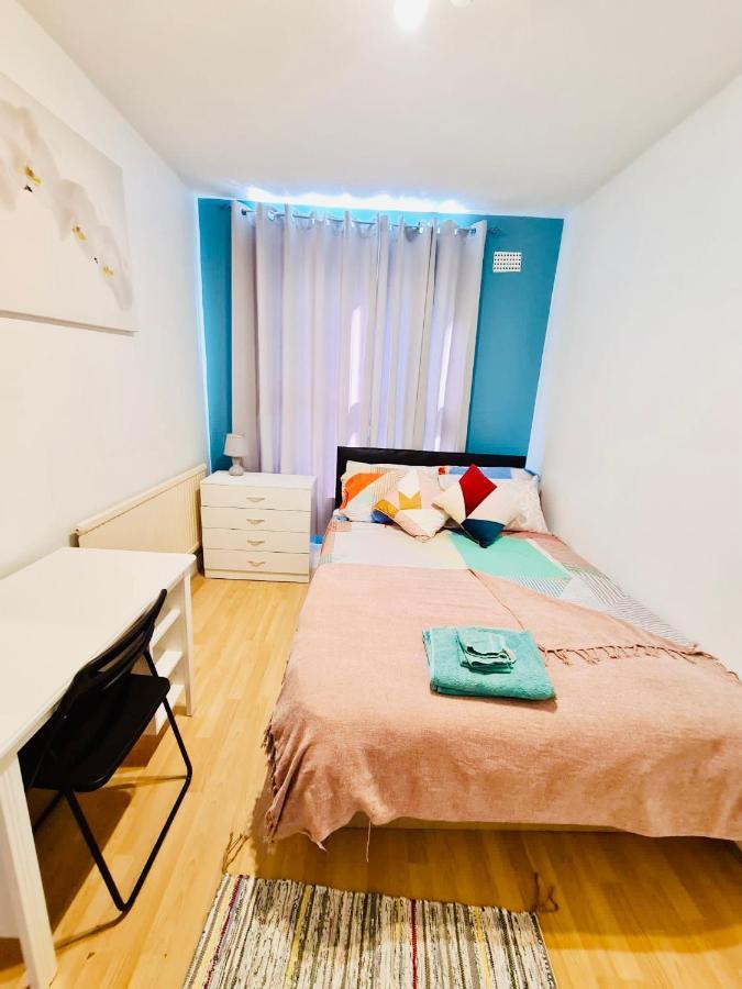 Stunning 3 Bedroom Flat In Stockwell London Kültér fotó