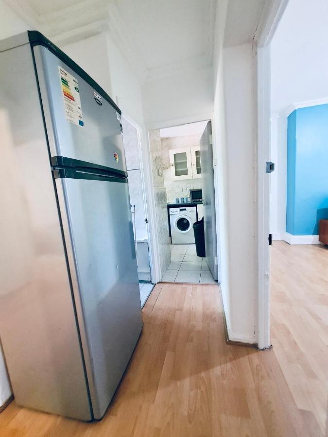 Stunning 3 Bedroom Flat In Stockwell London Kültér fotó