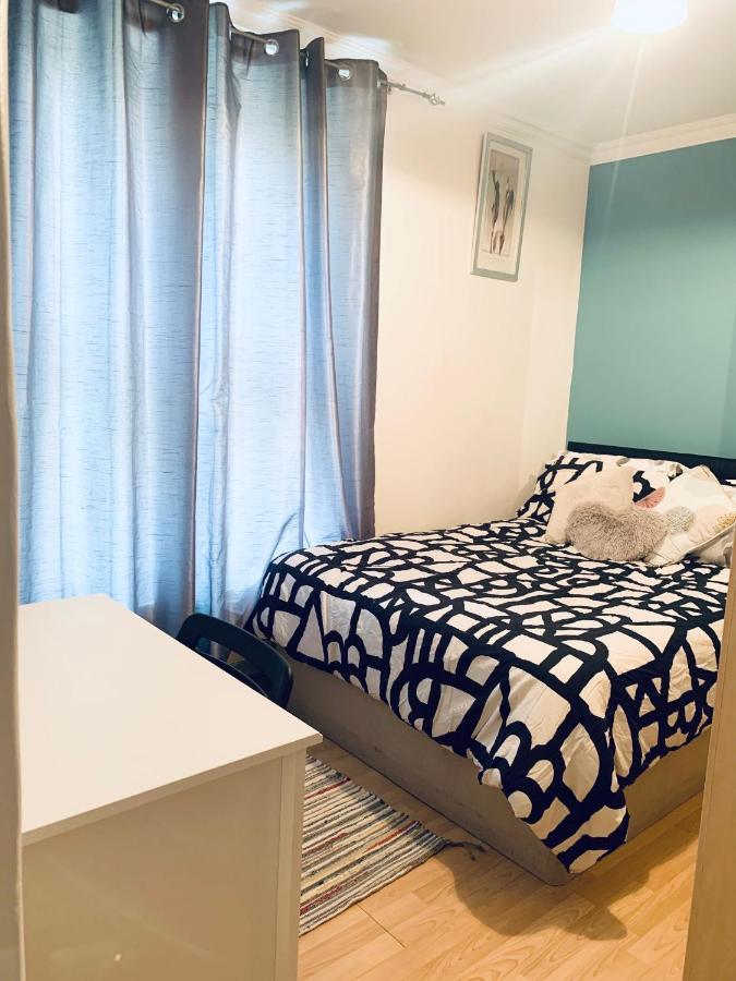 Stunning 3 Bedroom Flat In Stockwell London Kültér fotó